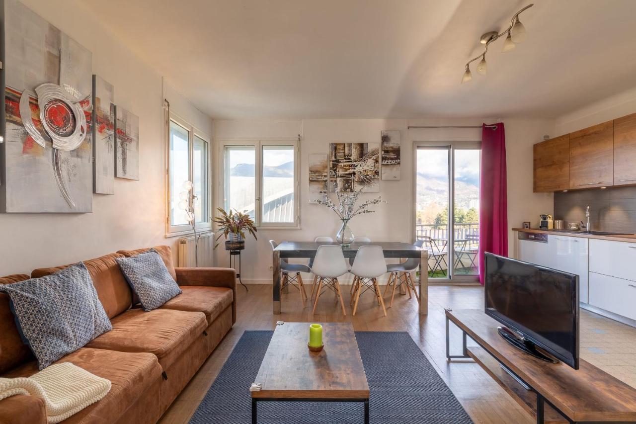Appartement des 4 Saisons, 80m², 6P, lumineux et traversant Grenoble Extérieur photo